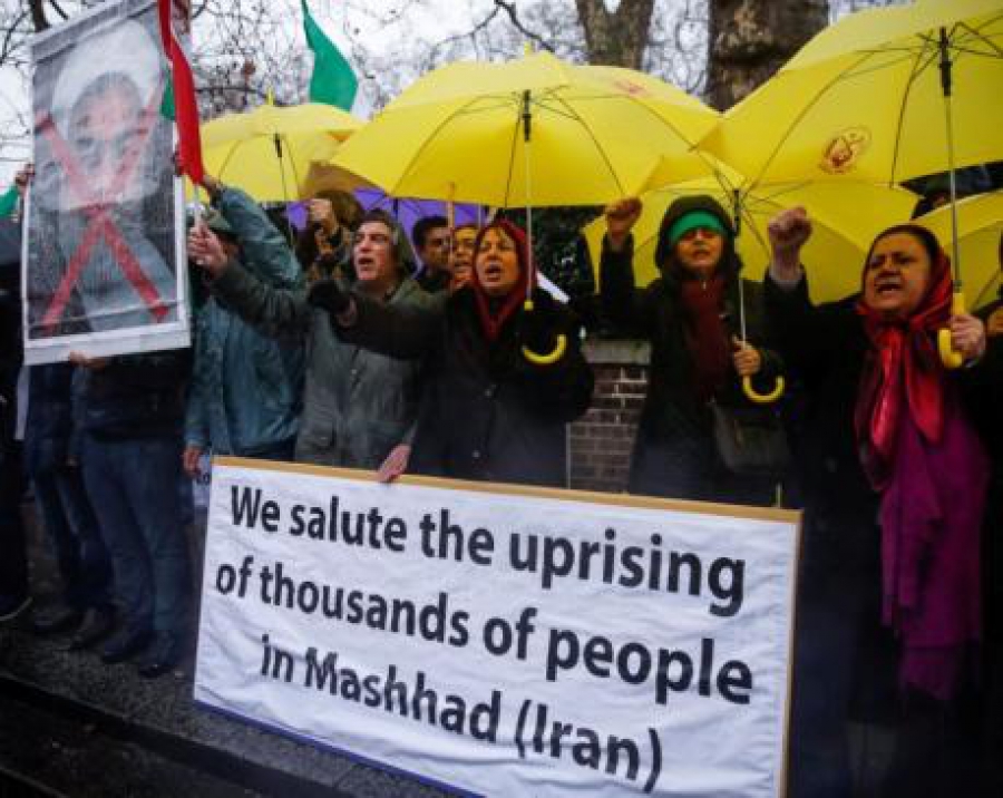 Ιράν: Δέκα νεκροί – Εκτεταμένες ταραχές και επεισόδια