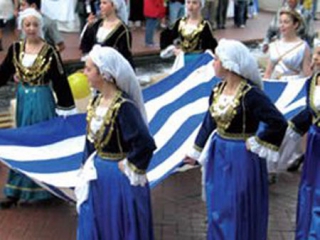 Οι Έλληνες της Αυστραλίας θα μιλούν μόνο ελληνικά το Μάρτιο