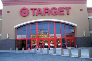 ΚΑΝΑΔΑΣ: Target- Απολύονται 17.600 άτομα απο την Target