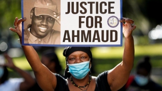 ΗΠΑ: Υπόθεση δολοφονίας Αμάντ Άρμπερι -Η οικογένειά του δηλώνει «προδομένη» από τους ομοσπονδιακούς εισαγγελείς