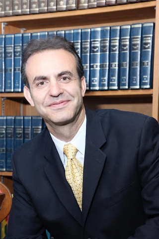 Ο Δρ. Αναστάσιος Κουλαρμάνης νέος Διευθυντής Ελληνικής Παιδείας