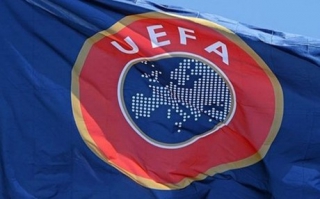 Η UEFA... μοιράζει χρήμα σε Champions και Europa League!