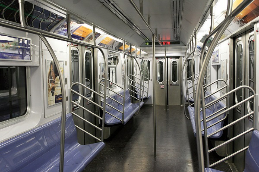 Νέα Υόρκη: Νέες περικοπές σε μετρό και λεωφορεία