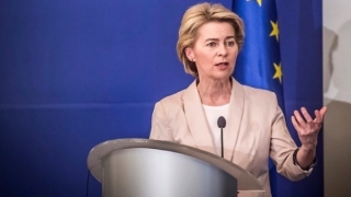 Απαγόρευση εισόδου αλλοδαπών στην ΕΕ για 30 ημέρες εισηγείται η πρόεδρος της Κομισιόν
