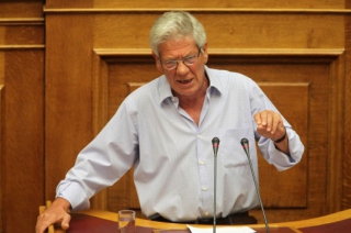 Πρόκληση! Μπαλαούρας (βουλευτής ΣΥΡΙΖΑ): «Οι οργανώσεις αυτές όπως η 17Ν είχαν ένα λαθεμένο αλλά ένα ιδεώδες που ήταν υπέρ του ανθρώπου»