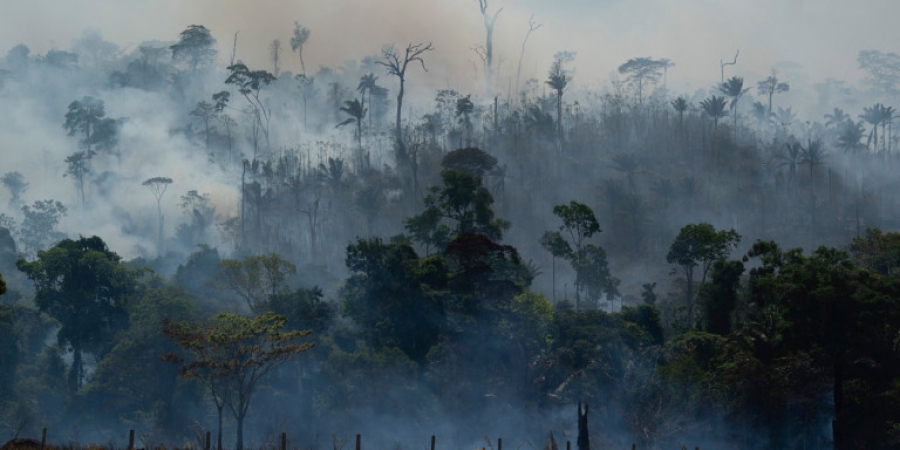Η Βραζιλία αποδέχεται τη βοήθεια της G7 για τον Αμαζόνιο