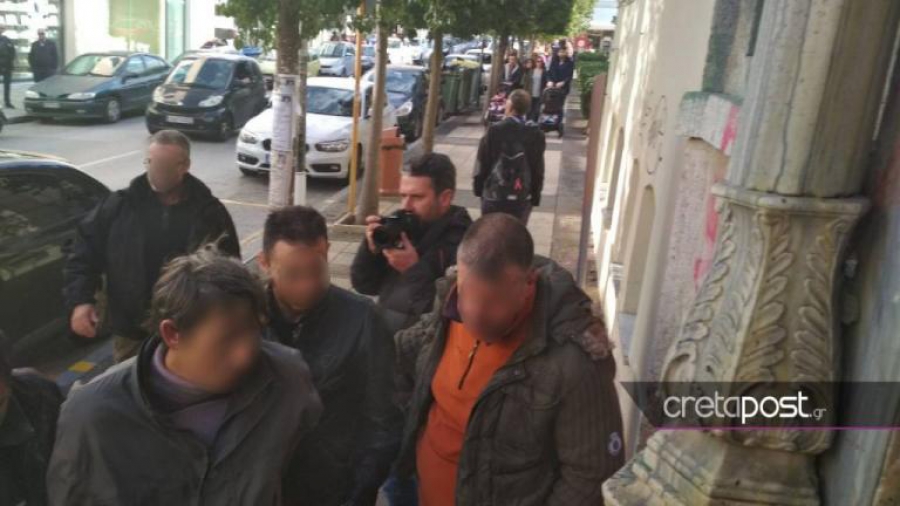 Κρήτη: Έπνιξε τον πατέρα του μετά από καβγά – Άγνωστες πτυχές της τραγωδίας [pics]