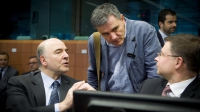 Επιμένει το ΥΠΟΙΚ για το πλεόνασμα παρά την έκθεση της Κομισιόν