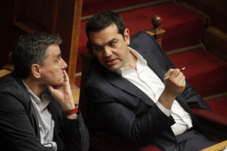 Έκλεισε η συμφωνία - Ως 18% η μείωση στις συντάξεις – 5.681 το αφορολόγητο