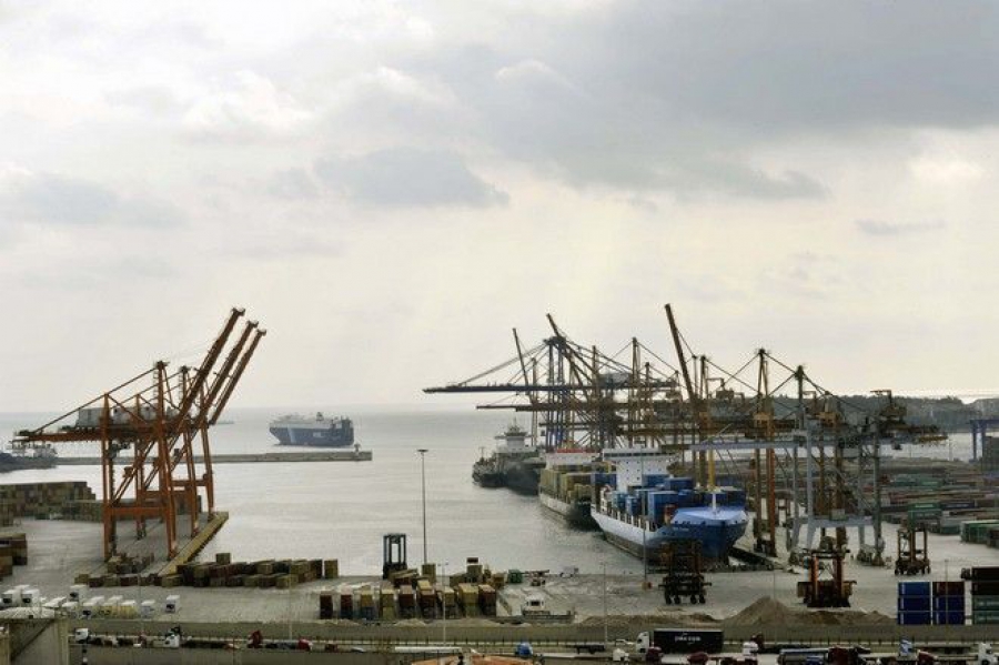 &#039;Ψίχουλα&#039; δίνουν οι Κινέζοι για τον ΟΛΠ. Η WSJ &#039;είδε&#039; τον φάκελο της προσφοράς