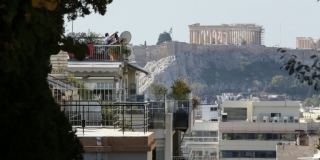 Φορολογικό νομοσχέδιο: Βαριές «καμπάνες», έως 100.000 ευρώ