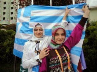 Ένας Πομάκος φωνάζει: &quot;Οι Πομάκοι δεν είμαστε μειονότητα, είμαστε Έλληνες!&quot;