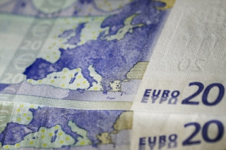 Bloomberg: Η κλεψύδρα αδειάζει! - Οι ημερομηνίες που η Ελλάδα κινδυνεύει με χρεοκοπία