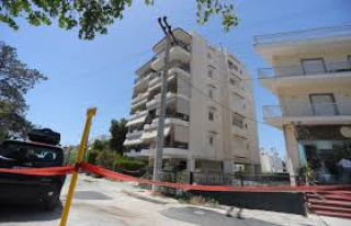 Ο φόβος της αποτυχίας στις πανελλήνιες και η κατάθλιψη «έσπρωξαν» τις δύο 17χρονες στο κενό - Σοκ από το σημείωμα και το κρυμμένο ημερολόγιο