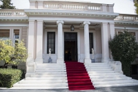 «Κομματικά υποκινούμενες οι απεργίες»