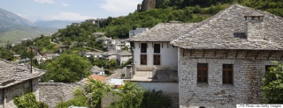 Εγκλήματα πάθους και παράνοιας στις «κλειστές» κοινωνίες. Γιατί οι πιο ειδεχθείς φόνοι γίνονται στην επαρχία