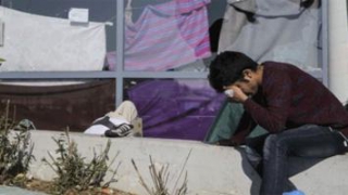 Σοβαρά επεισόδια μεταξύ προσφύγων χθες στον Πειραιά