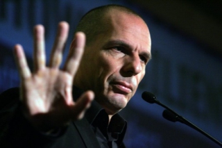 Άδραξε το... κόμμα: Ο Βαρουφάκης παρουσιάζει το DiEM25 στο Βερολίνο