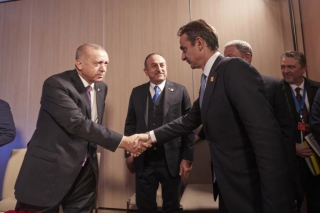 Υβριστής Ερντογάν! EKNEYΡΙΣΜΟΣ ΣΤΗΝ ΤΟΥΡΚΙΚΗ ΠΛΕΥΡΑ!
