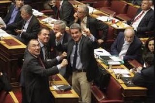 Το πολίτευμα της ελληνικής δημοκρατίας είναι δημοκρατία;