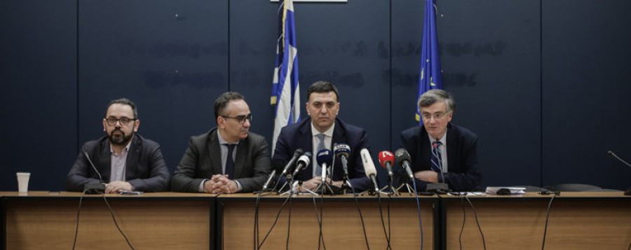 Η συνέντευξη τύπου Κικίλια - Τσιόδρα: Κλείνουν καφέ, εστιατόρια