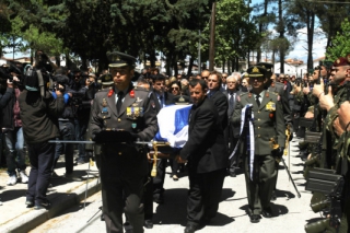 Συγκλόνισε η χήρα του κυβερνήτη του ελικοπτέρου! «Σ&#039; αγαπάω! Δεν θα σε ξεχάσω ποτέ! Θα μεγαλώσω τα παιδιά μας με αξιοπρέπεια»