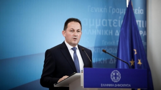 Πέτσας: Μετά την αναθεώρηση οι αποφάσεις για τον Πρόεδρο της Δημοκρατίας