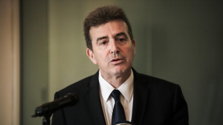 Χρυσοχοϊδης σε ΣΥΡΙΖΑ: Η ΕΛΑΣ θα περιπολεί και με πολιτικά