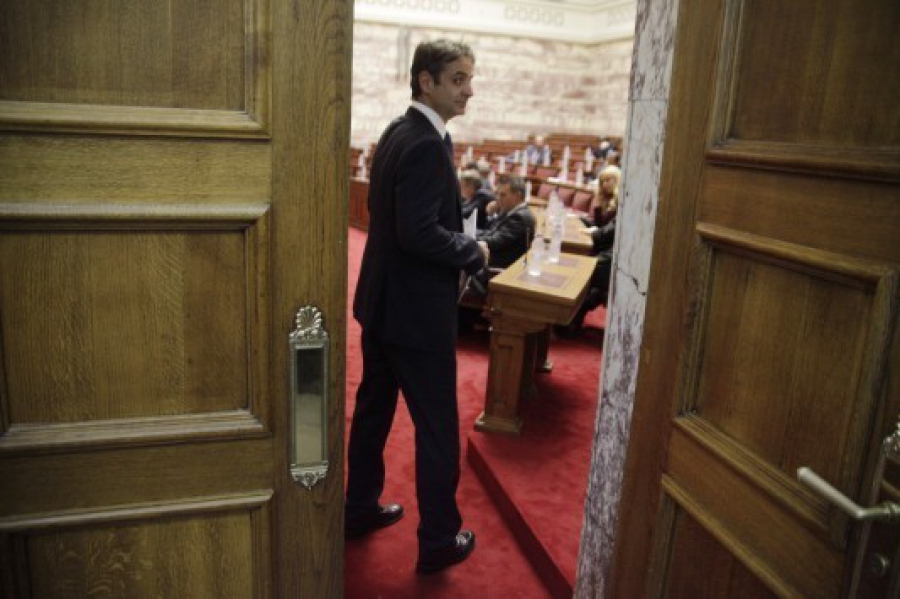 Άρθρο Μητσοτάκη στον Economist: &quot;Καρφώνει&quot; ΣΥΡΙΖΑ για capital controls και προαναγγέλει εξεταστική