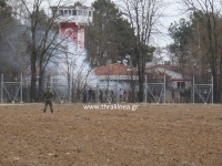 Ένας ακρίτης της πρώτης γραμμής απαντά στην Έλενα Ακρίτα