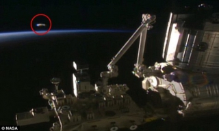 UFO ανάγκασε τη NASA να διακόψει ζωντανή σύνδεση με τον διαστημικό σταθμό;