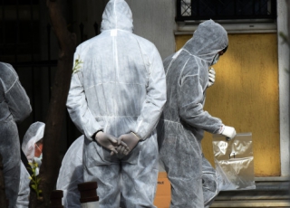 Ονόματα Ελλήνων πολιτικών σε 8 ύποπτα πακέτα στην Ευρώπη