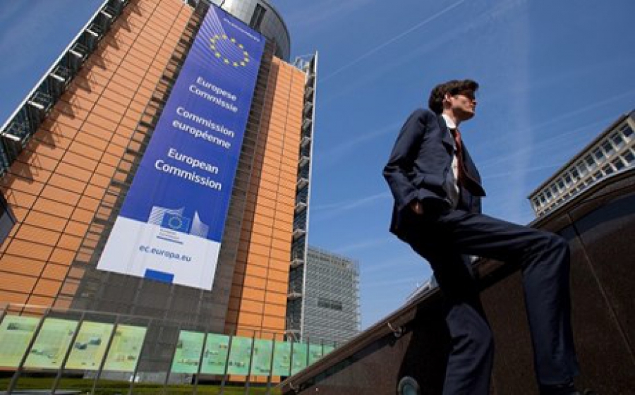 Βρυξέλλες: Συμφωνία τώρα, εκταμίευση της δόσης τον Ιούνιο