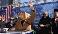 Δείτε Βίντεο: Η Κάρολιν Μαλόνι αποκαλύπτει τις... νουθεσίες της Ελληνικής Πρεσβείας για την Μακεδονία