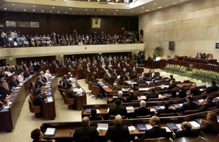 ΡΟΖ ΣΚΑΝΔΑΛΟ ΣΥΓΚΛΟΝΙΖΕΙ ΤΟ ΙΣΡΑΗΛ! Παραιτήθηκε ο Αντιπρόεδρος της Κυβέρνησης