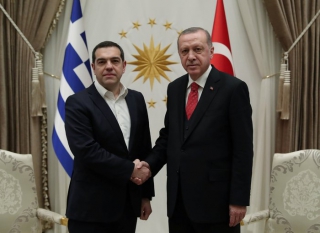 Όλα τα βλέμματα στην συνάντηση Τσίπρα - Ερντογάν